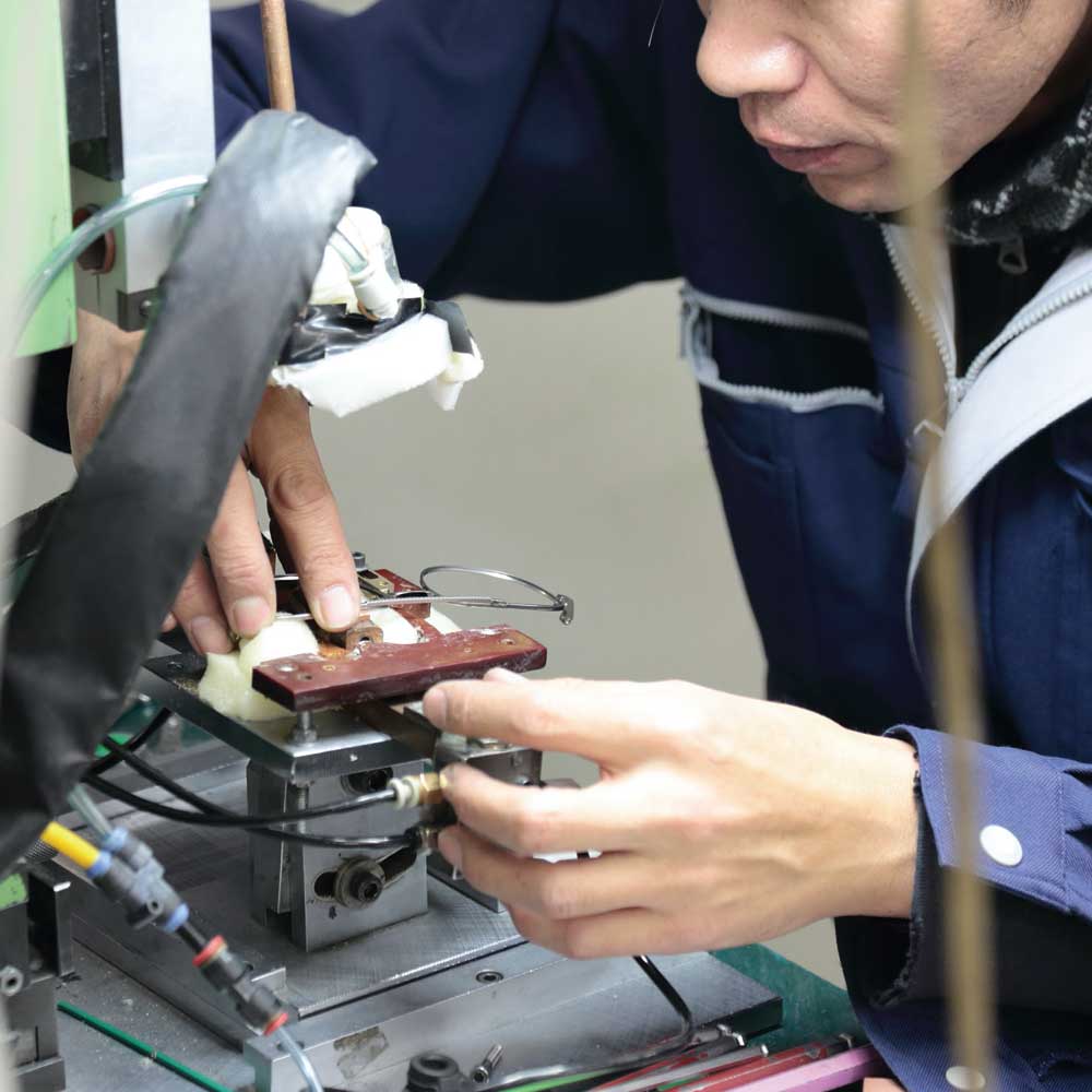 鯖江の眼鏡づくり工程